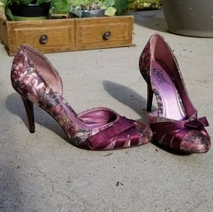 Carlos Santana Floral Heels RARE